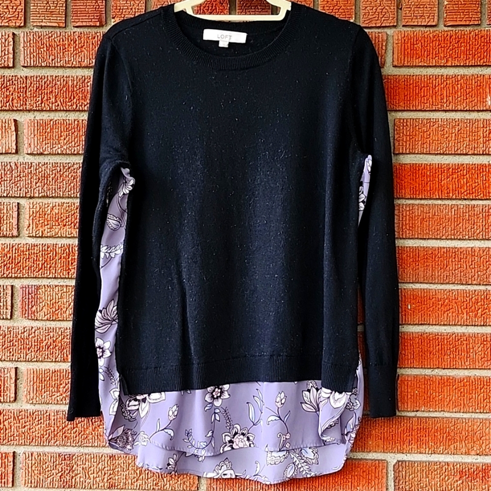 LOFT Size Large Black Sweater